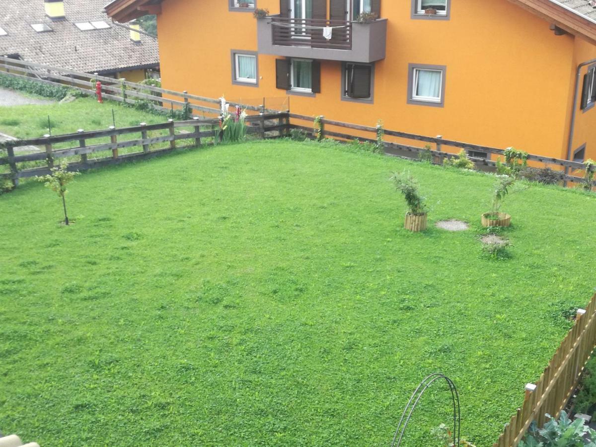 Villa In Val Di Fiemme Cavalese Buitenkant foto